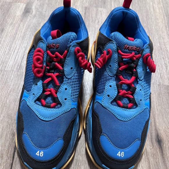 MEN'S TRIPLE S SNEAKER - Picture 1 of 2